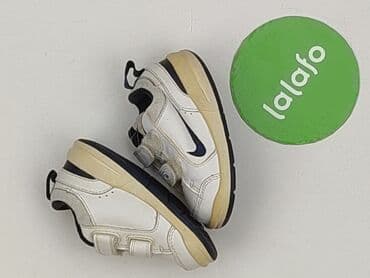 h m torebka: Buciki niemowlęce, Nike, 19, stan - Bardzo dobry — 3