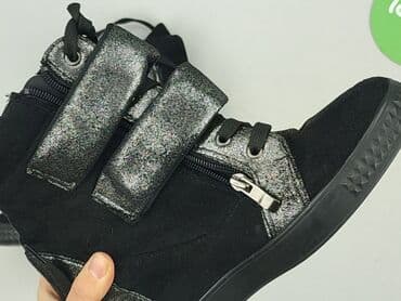 buty na koturnie nike: Sneakersy damskie, 37 — 5