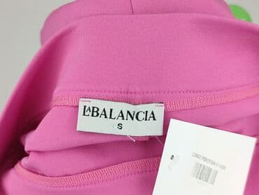 obcisłe szorty: Szorty damskie, rozmiar S — 4