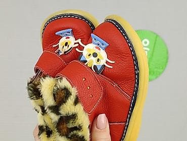 buty max mara: Półbuty 21, Używany — 5