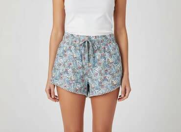 krótkie spodenki 152: Beloved, Szorty damskie, rozmiar L — 6