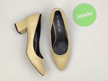 buty z minorki: Monnari, Flat shoes for women, size 39 — 2