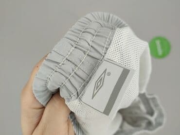 spodnie z siateczką: Umbro, Shorts for men, size L — 4