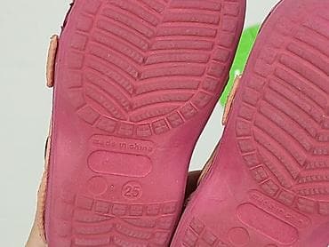 klapki lata 80: Klapki Crocs, 25, Używany — 5
