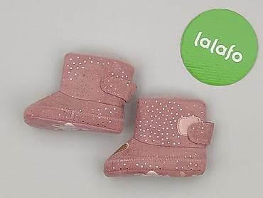 kapcie wednesday: Buciki niemowlęce, Cool Club, 18, stan - Idealny — 3