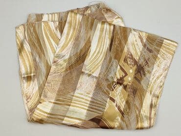 h: Scarf, Female, condition - Good — 1