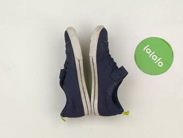 kapcie eevee: Buty sportowe 31, Używany — 2