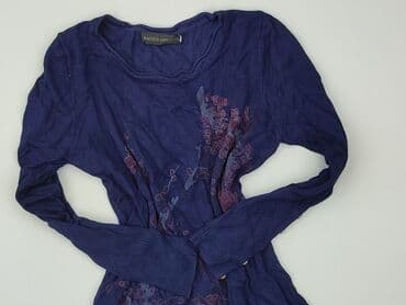 sweter w truskawki zara: Women's blouse, S at lalafo.pl — 1 sweter w truskawki zara: Women's blouse, S — 1