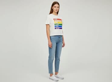 matching majtki dla par hello kitty: Shein, T-shirt damski, rozmiar M — 7