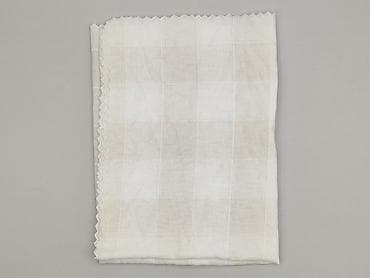 obrus biały: Obrus 140 x 190, kolor - Beżowy, stan - Idealny — 1