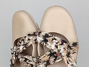 emu 37: Clarks, Ballerinas for women, size 39.5 at lalafo.pl — 8 emu 37: Clarks, Ballerinas for women, size 39.5 — 8