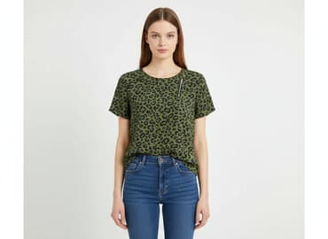 bluzki damskie dopasowane: Bluzka damska, rozmiar XS — 6