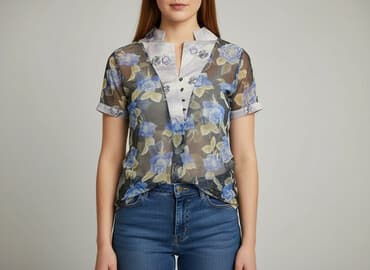 Women's blouse, size S at lalafo.pl Women's blouse, size S