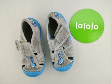 koszula w swinki: Kapcie 24, Używany — 2