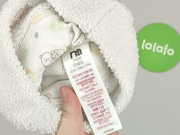 czarne spodnie woskowane: Czapka, Mothercare, stan - Bardzo dobry — 4