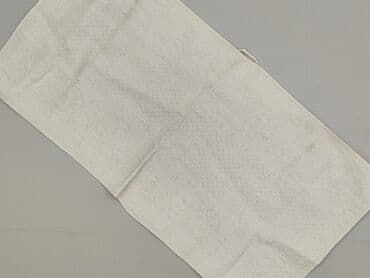 Ręcznik 66 x 30, kolor - Biały, stan - Bardzo dobry