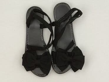 czarne sandały z pomponami: Sandals for women, size 41 — 1