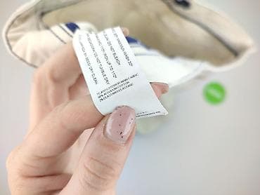 converse na platformie: Chinosy dla mężczyzn, rozmiar L — 5