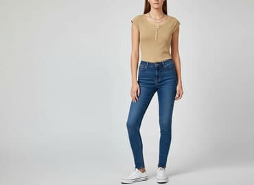 sinsay t shirty damskie: Sinsay, T-shirt damski, rozmiar XS — 7