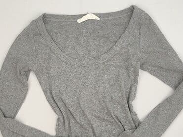 Women`s top, size S