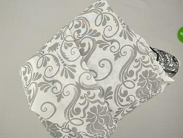 reserved anime: Пончо жіноче, розмір Один розмір — 5