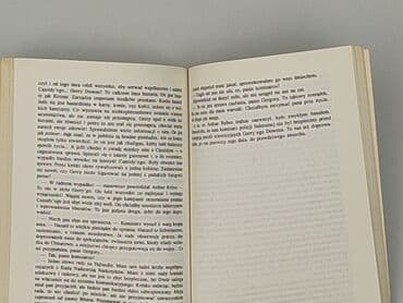 Książki: Książka, gatunek - Powieść, stan - Bardzo dobry — 3