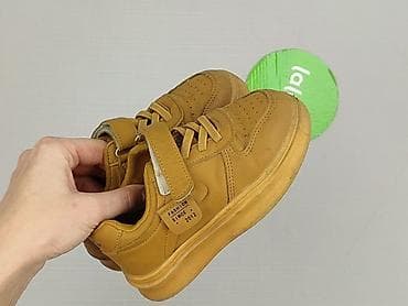 moro dresy: Buty sportowe 27, Używany — 5