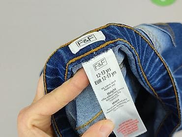 topy biale: Spodnie jeansowe, 13 lat, 152/158, stan - Idealny — 4