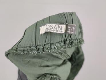 krótkie spodenki i nogi z cellulitem: Szorty damskie, rozmiar L — 4