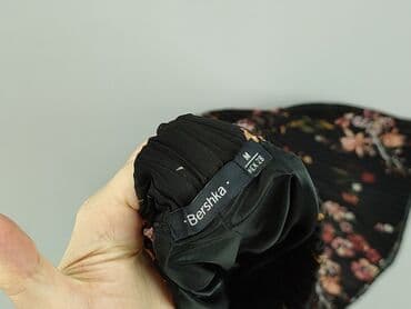 top z łańcuszkiem bershka: Bershka, Spodnie materiałowe damskie, rozmiar M — 4