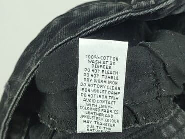 czarne krótkie spodenki z dziurami: Boohoo, Szorty damskie, rozmiar M — 8