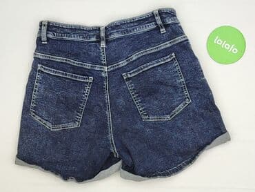 krótkie spodenki i nogi z cellulitem: Szorty damskie, rozmiar XL — 3