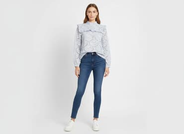 bluzka do jasnego garnituru: Bluzka damska, rozmiar S — 1