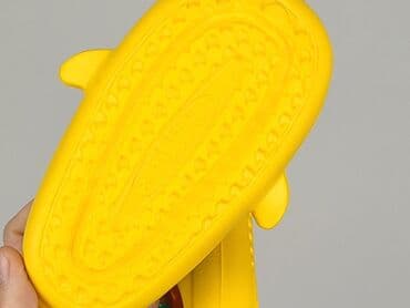 kapcie z profilowana wkladka: Klapki 16, Używany — 4