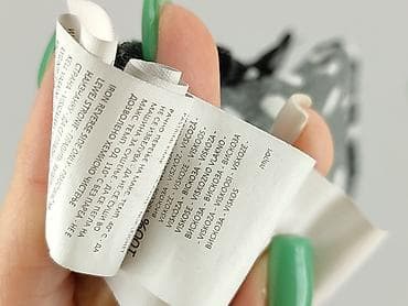 reserved sandaly: Sinsay, Top damski, rozmiar S — 5