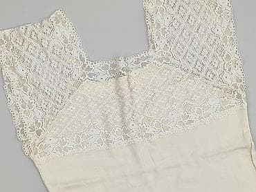 basic koszulka biala: Bluzka damska, rozmiar S — 1