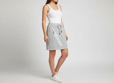 spodenko spódniczka nike: Spódnica damska, rozmiar M — 1