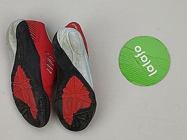 halówki stare: Buty sportowe 30, Używany — 3