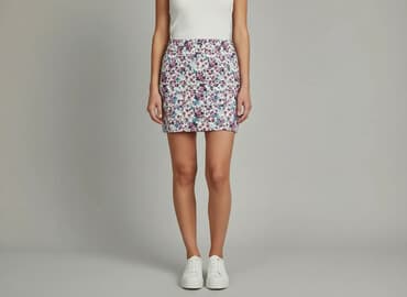 latex ubrania: Spódnica damska, rozmiar S — 1