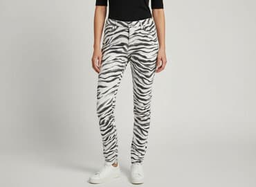 lidl wieszak na ubrania: Lindex, Material trousers for women, size L — 7