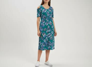 Women`s dress, size L