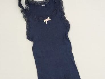 Women: Women`s top, size S (EU 36) — 1