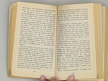 Książki: Książka, gatunek - Powieść, stan - Bardzo dobry — 3