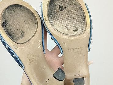 deezee sandalki: Levi's, Klapki damskie, rozmiar 38 — 5