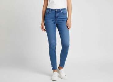 Джинси жіночі, розмір M на lalafo.pl Джинси жіночі, розмір M