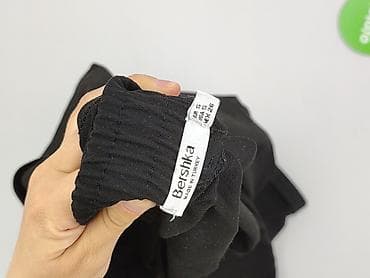 pull and bear dzwony: Bershka, Spodnie materiałowe damskie, rozmiar S — 4