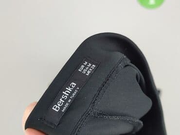 black squad buty: Bershka, Spodnie materiałowe damskie, rozmiar M — 4