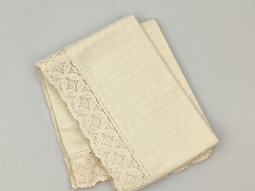 Obrus 160 x 125, kolor - Beżowy, stan - Idealny