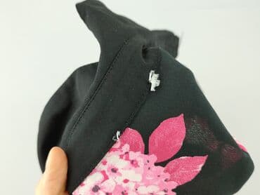 czarne bluzki z bufiastymi rękawami: Women's blouse, size S — 5