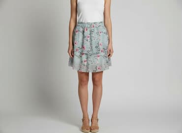 spódniczka rozkloszowane falbaną: New Collection, Spódnica damska, rozmiar S — 1